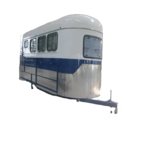 Europe Standard 3 Horse Loading Trailer with CE Customized Horse Floats Camper Trailer with Living Quarter